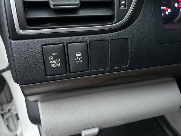 2017 Toyota Camry XLE V6 --Clean title, Auto, Leather, Loaded-- 11