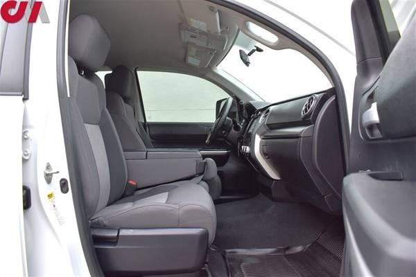 2016 Toyota Tundra 4x4 4WD SR5 Truck 20