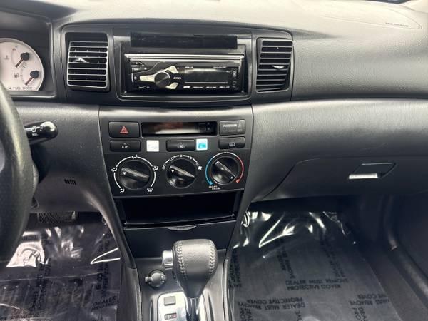 2008 Toyota Corolla S 24