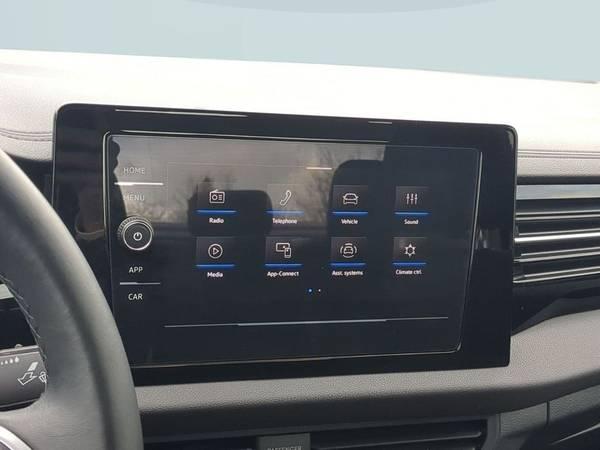 2025 Volkswagen Jetta VW 1.5T S Sedan 17