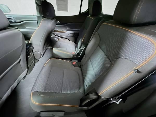 2023 GMC Acadia AT4 EASY FINANCING! 21