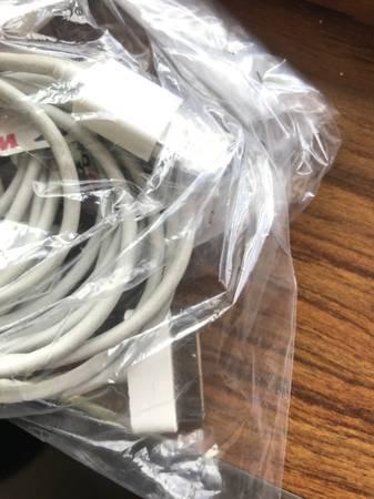 Wide-end Charging Cables Apple