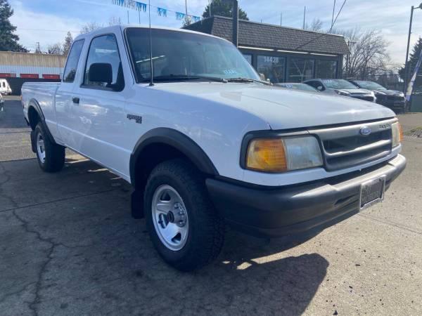 1993 Ford Ranger 4x4 4WD Truck XLT 2dr  Extended Cab SB 20