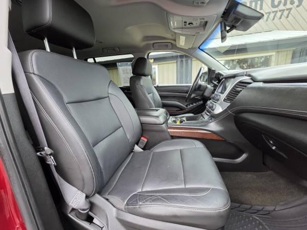 2018 Gmc Yukon Xl 4x4 4WD Slt Sport Utility 4d  SUV Dream City 9