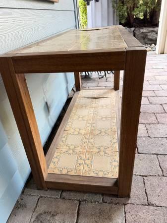 Wood and Tile Console Table 3
