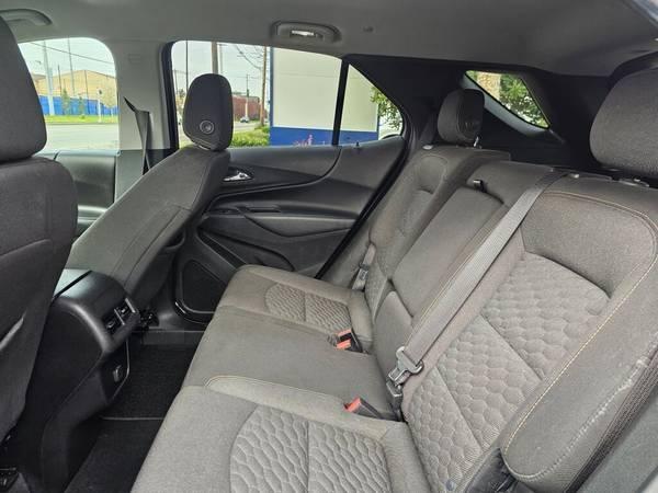 2018 CHEVROLET TRUCK EQUINOX LT 13
