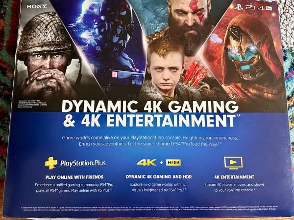 PS4 Pro 1TB (excellent condition, includes all cables and controller, in origina 4