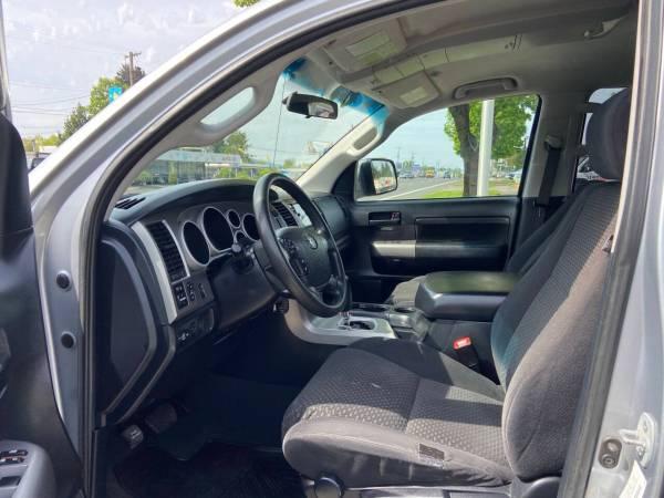 2013 Toyota Tundra 4x4 4WD Truck Grade  4dr Double Cab Pickup SB (4.6L 14