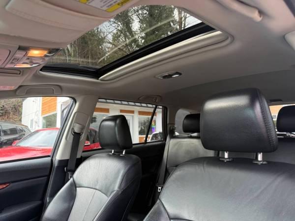 2011 Subaru Outback AWD All Wheel Drive 2.5i Limited  4dr Wagon 14