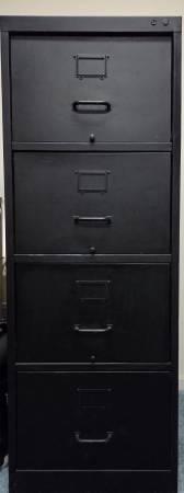 4 drawer metal file cabinet