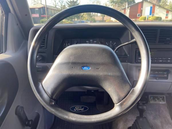 1993 Ford Ranger 4x4 4WD Truck XLT 2dr  Extended Cab SB 10