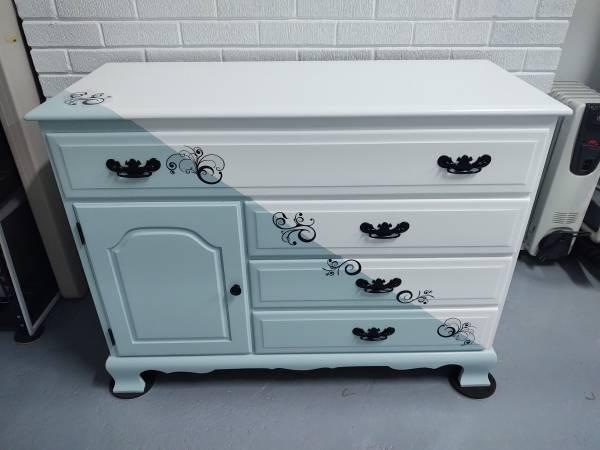 Solid wood Cabinet/Buffet/Dresser/Work Bench
