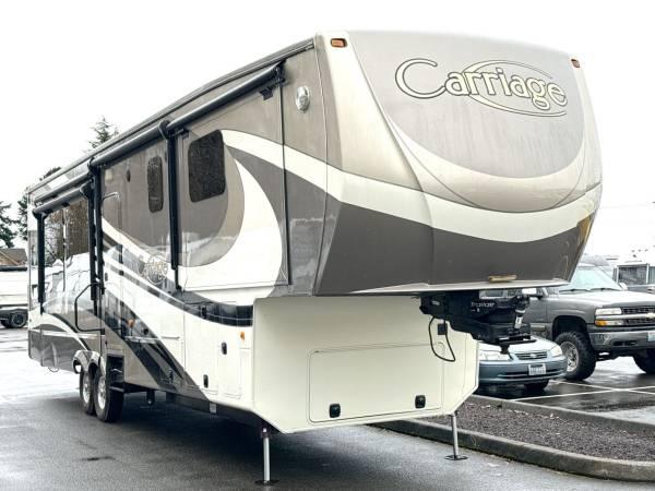 2016 CrossRoads Carriage 5th Wheel CG38SB Fifth Wheel