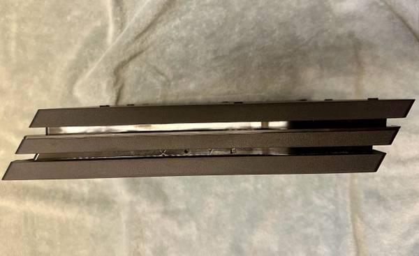 PS4 Pro 1TB (excellent condition, includes all cables and controller, in origina 15