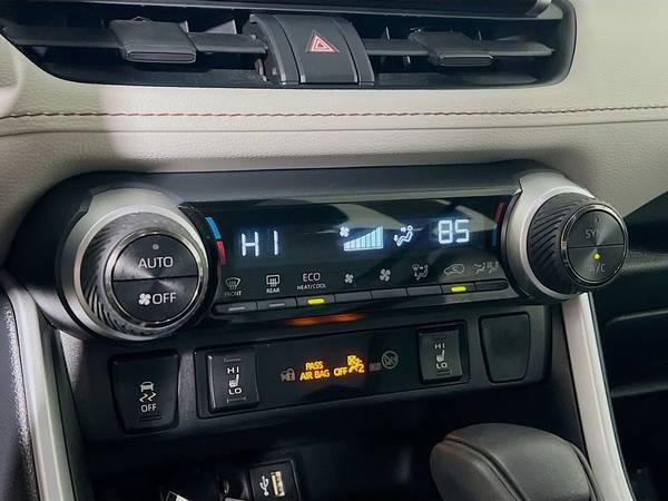 2023 Toyota RAV4 Hybrid XLE EASY FINANCING! 15