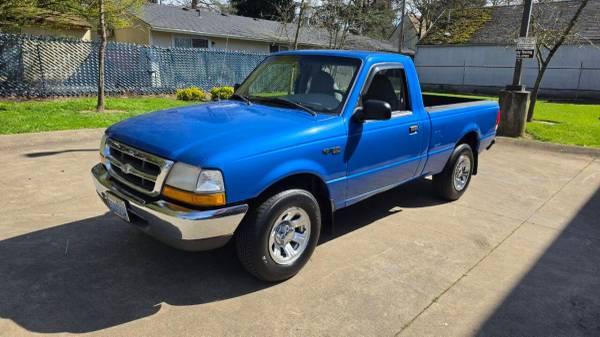 2000 Ford Ranger Truck XLT 2dr Standard Cab SB