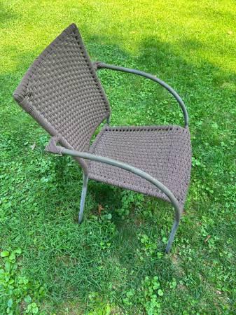 Outdoor Bistro Set Table & 2 Chairs 5
