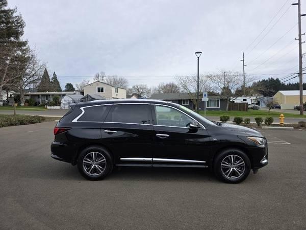 2017 Infiniti QX60 AWD All Wheel Drive  Wagon . 3