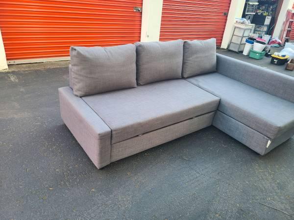 Grey Sectional Couch - Free Delivery 5