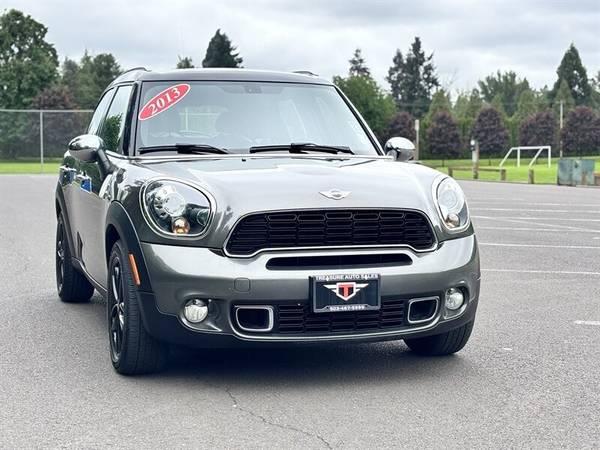2013 MINI Countryman 9