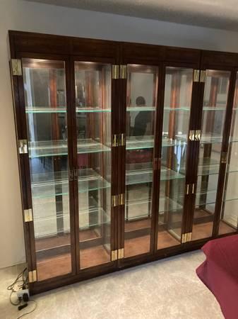 3 matching Henredon display cabinets