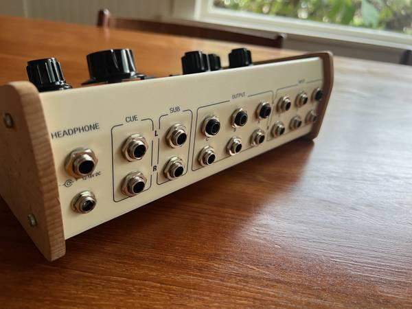 McONE Active Monitor Controller 10