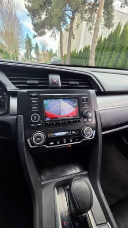 2017 Honda Civic  LX w/Honda Sensing 4dr Sedan 12