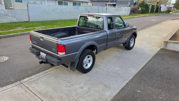 2000 Ford Ranger 4x4 4WD Truck XLT 2dr  Extended Cab SB 5