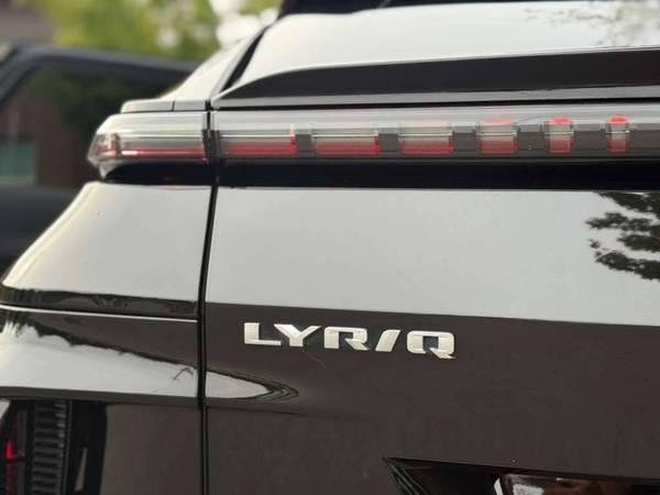 2024 Cadillac LYRIQ Electric Luxury 1 4dr SUV SUV 17