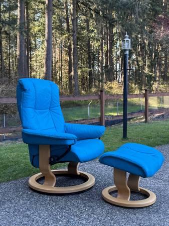 Ekornes Stressless Chair And Ottoman