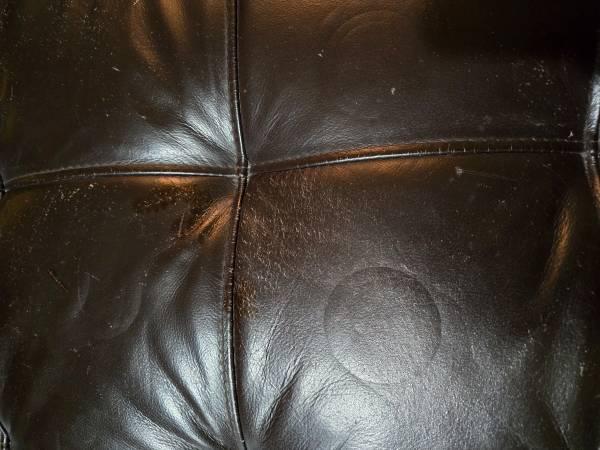 Large Tufted Leather Ottoman with Storage Drawers & Slide-Out Trays 13