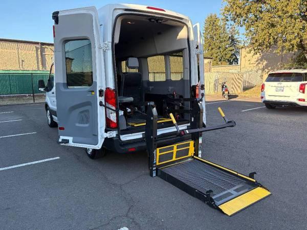 2016 Ford Transit T350 Wheelchair Van- BRAUN MOBILITY LIFT / HIGH ROOF 14