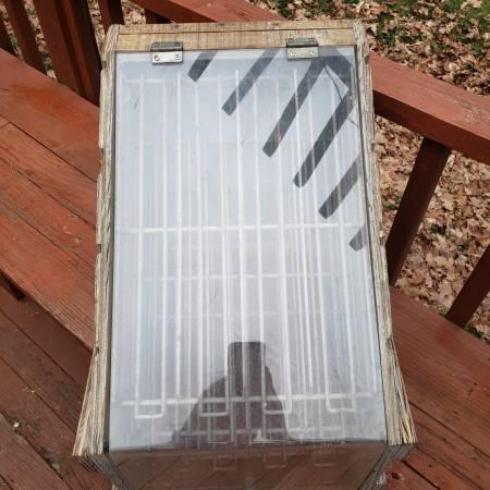 Vintage Remington Wood/Plexi Glass Locking Ammo Case/Shelf- Needs Lock 9