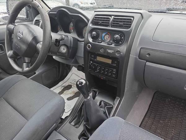 2004 Nissan Frontier XE V6 2dr King Cab 4WD SB 10