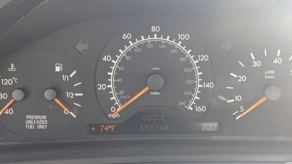 1998 Mercedes-Benz E Class 8