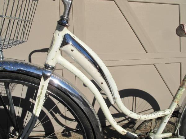 Schwinn Deluxe American Vintage Cruiser Bike 1964 5