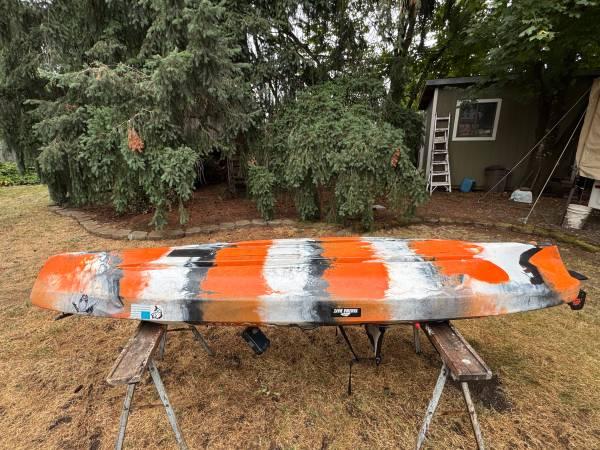SEA GHOST 110 KAYAK 16