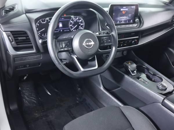 2024 Nissan Rogue S 9