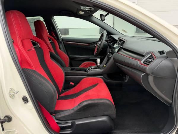 2020 Honda Civic Type R Touring Hatchback Sedan 4D Sedan FWD 15