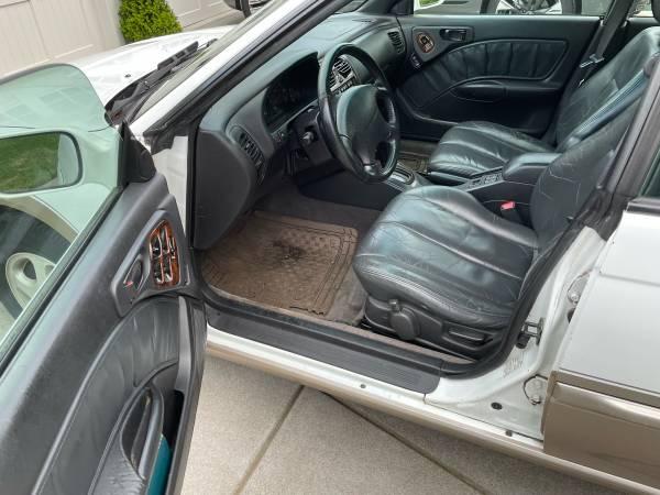 98 Subaru Legacy Outback Limited AWD Elderly Owned Always Garaged Like New! 10