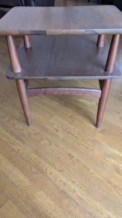 Mid-Century end table 6