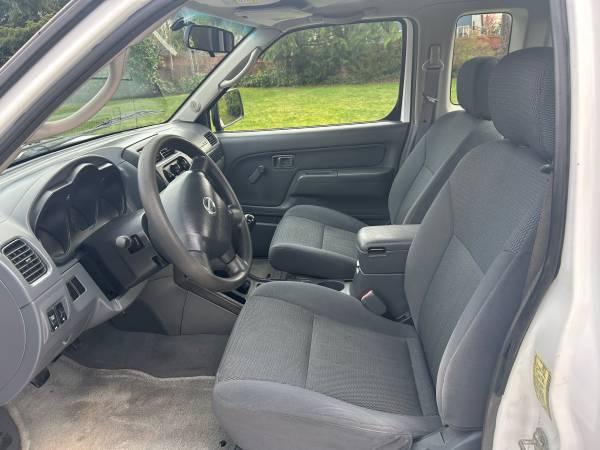 2004 Nissan Frontier XE  4-cylinder 90k Original Miles Runs Amazing 6