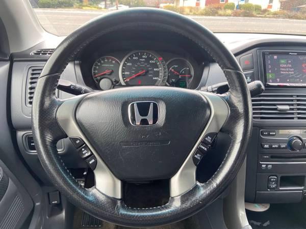2004 Honda Pilot 4x4 4WD EX L 4dr SUV w/Leather 3rd Row 11