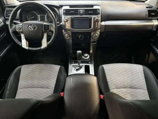 2016 Toyota 4Runner 4x4 4WD 4 Runner SR5 Sport Utility 4D SUV 24