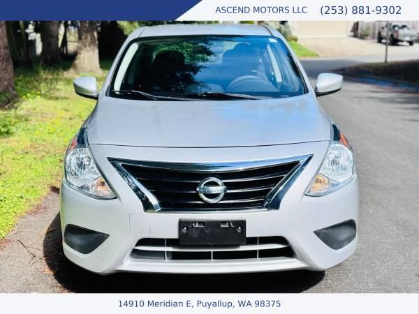 2016 Nissan Versa 8