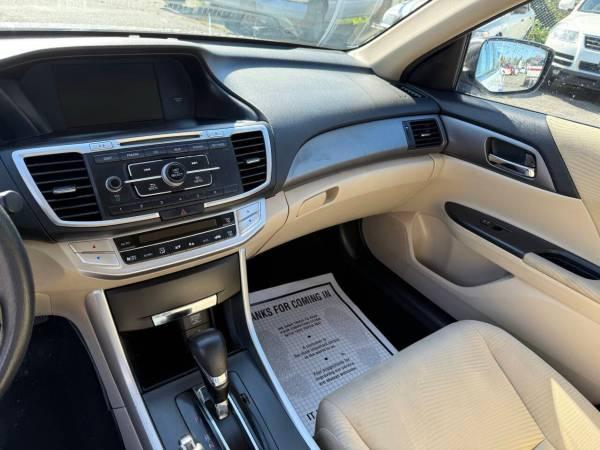 2014 Honda Accord  LX 4dr Sedan CVT Sedan 16