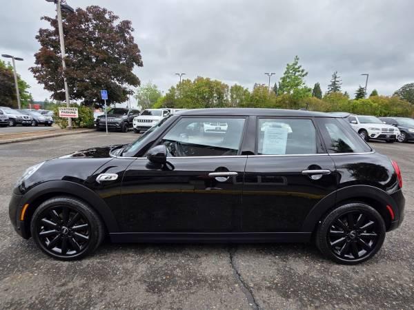 2018 Mini Hardtop Fwd 4 Door  Cooper S Hatchback 4d Navigation System 3