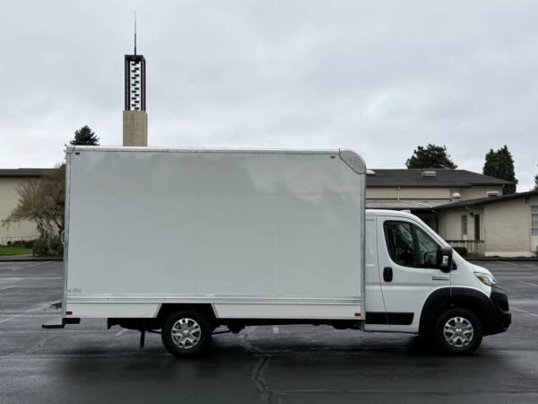 2024 Ram ProMaster 3500 Cutaway Dodge SLT Cutaway Van 2D Van 7