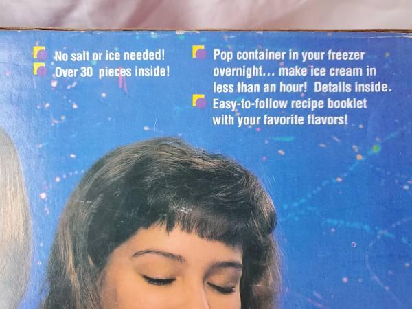 1990 Barbie Ice Cream Maker play set by Mattel complete 19