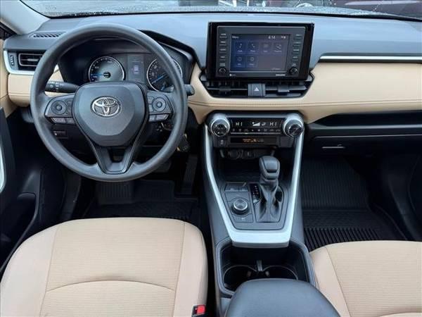 2022 Toyota RAV4 Hybrid AWD All Wheel Drive Electric RAV 4 LE SUV 22